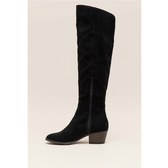 Black Western Style Over The Knee Low Heel Boots - Picture 12 of 12